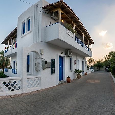 Creta Sky Apartment Achlia Exterior photo
