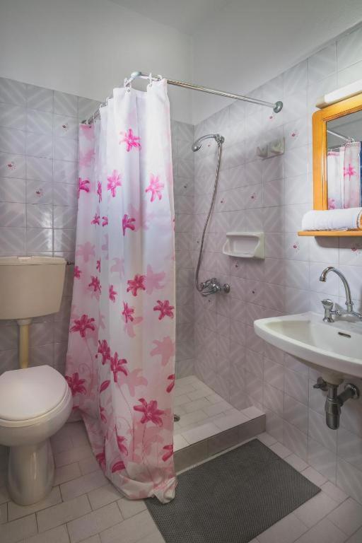 Creta Sky Apartment Achlia Exterior photo