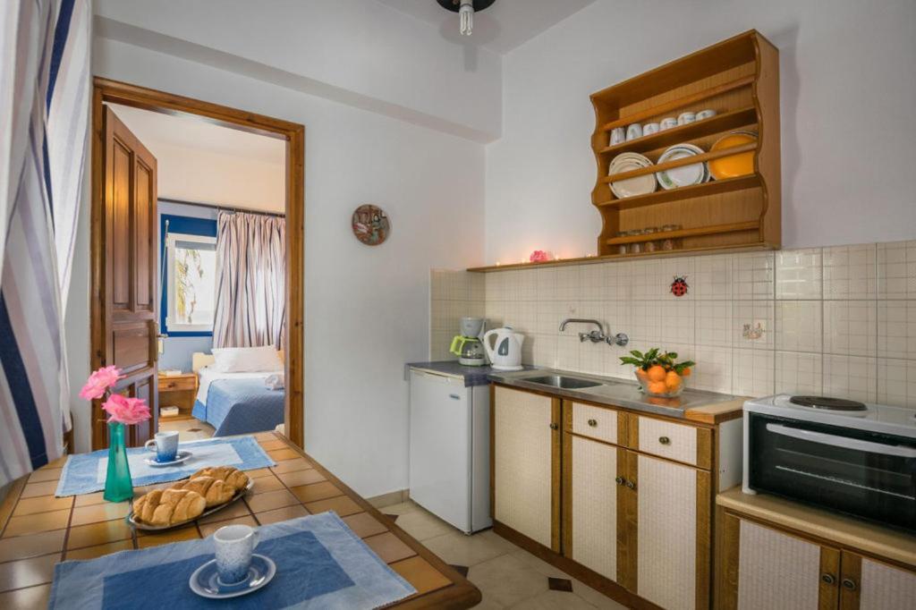 Creta Sky Apartment Achlia Exterior photo