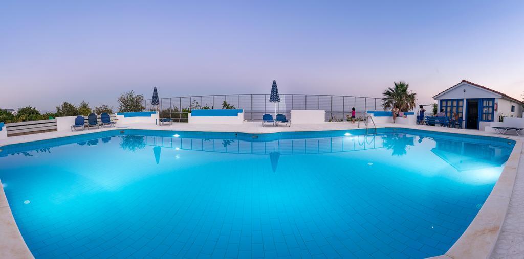 Creta Sky Apartment Achlia Exterior photo